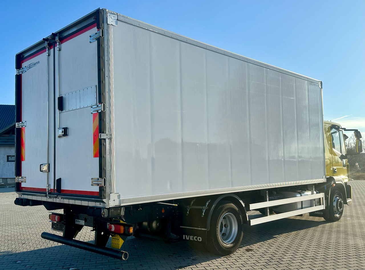 IVECO EUROCARGO 160-280 / CHŁODNIA / 6.1 M DŁUGOŚCI / 15 EUROPALET / AUTOMAT / SYPIALKA / NISKI PRZEBIEG / 16 TON DMC / CARRIER SPALINOWO - ELEKTRYCZNY / 2018 ROK - Kylbil lastbil: bild 5 IVECO EUROCARGO 160-280 / CHŁODNIA / 6.1 M DŁUGOŚCI / 15 EUROPALET / AUTOMAT / SYPIALKA / NISKI PRZEBIEG / 16 TON DMC / CARRIER SPALINOWO - ELEKTRYCZNY / 2018 ROK - Kylbil lastbil: bild 5