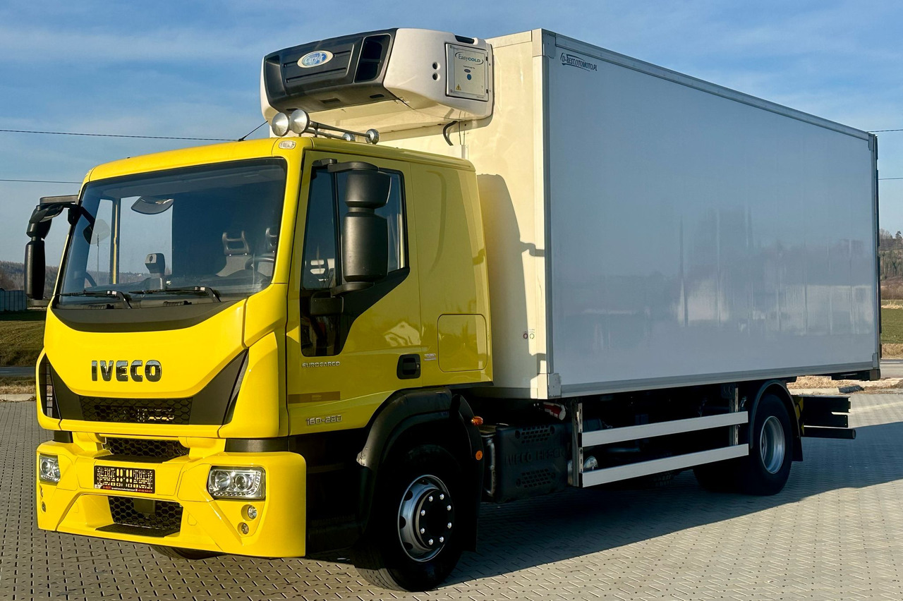 IVECO EUROCARGO 160-280 / CHŁODNIA / 6.1 M DŁUGOŚCI / 15 EUROPALET / AUTOMAT / SYPIALKA / NISKI PRZEBIEG / 16 TON DMC / CARRIER SPALINOWO - ELEKTRYCZNY / 2018 ROK - Kylbil lastbil: bild 2 IVECO EUROCARGO 160-280 / CHŁODNIA / 6.1 M DŁUGOŚCI / 15 EUROPALET / AUTOMAT / SYPIALKA / NISKI PRZEBIEG / 16 TON DMC / CARRIER SPALINOWO - ELEKTRYCZNY / 2018 ROK - Kylbil lastbil: bild 2