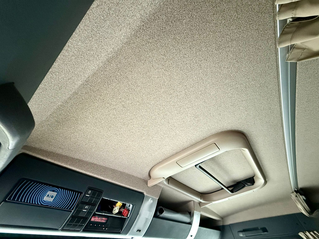 Isotermiska lastbil MAN TGM 15.250 / IZOTERMA / WINDA / 18 EUROPALET / ŁADOWNOŚĆ 7 615 KG / 150 TYŚ KM / AUTOMAT / JAK NOWY / 2020 ROK / KONTENER: bild 21 Isotermiska lastbil MAN TGM 15.250 / IZOTERMA / WINDA / 18 EUROPALET / ŁADOWNOŚĆ 7 615 KG / 150 TYŚ KM / AUTOMAT / JAK NOWY / 2020 ROK / KONTENER: bild 21