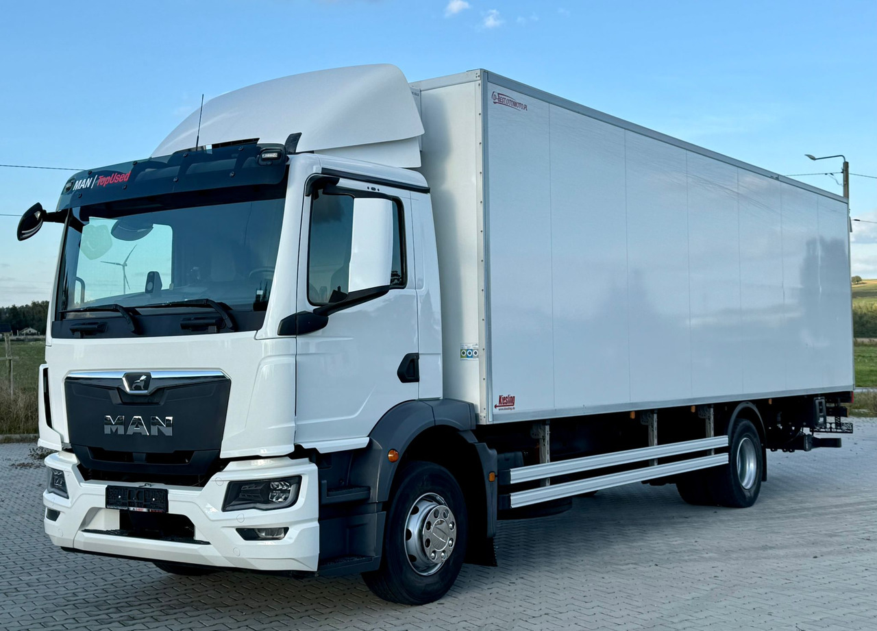 MAN TGM 15.290 / CHŁODNIA / WINDA / 8.3 M DŁUGOŚCI / 20 EUROPALET / THERMO KING / +30/-30 / AUTOMAT / 2021 ROK / SERWISOWANY - Kylbil lastbil: bild 2 MAN TGM 15.290 / CHŁODNIA / WINDA / 8.3 M DŁUGOŚCI / 20 EUROPALET / THERMO KING / +30/-30 / AUTOMAT / 2021 ROK / SERWISOWANY - Kylbil lastbil: bild 2