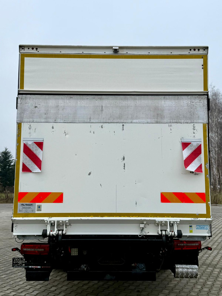 MAN TGM 15.290 / IZOTERMA / WINDA / 18 PALET / AUTOMAT / SYPIALKA / - Isotermiska lastbil: bild 5 MAN TGM 15.290 / IZOTERMA / WINDA / 18 PALET / AUTOMAT / SYPIALKA / - Isotermiska lastbil: bild 5