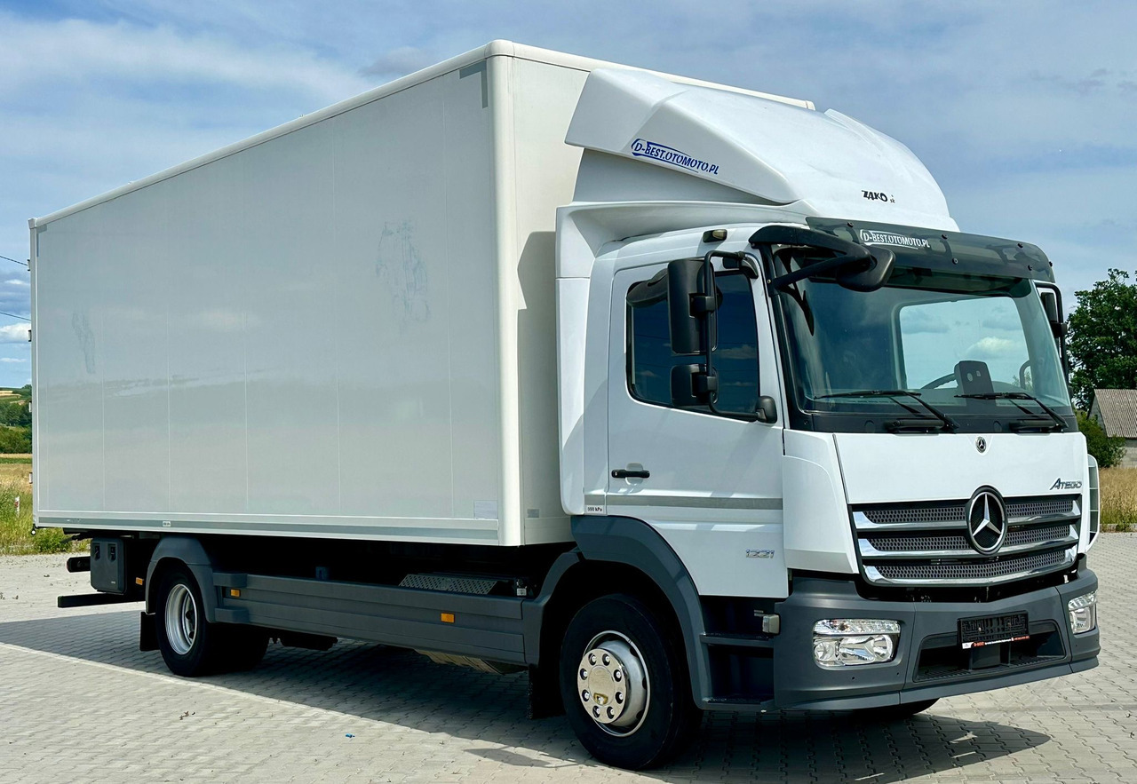 MERCEDES-BENZ ATEGO / 1221 / IZOTERMA / KONTENER / AUTOMAT / 230 TYS KM / 17 EUROPALET / 6.8 M DŁUGOŚCI / 2019 ROK - Isotermiska lastbil: bild 1 MERCEDES-BENZ ATEGO / 1221 / IZOTERMA / KONTENER / AUTOMAT / 230 TYS KM / 17 EUROPALET / 6.8 M DŁUGOŚCI / 2019 ROK - Isotermiska lastbil: bild 1