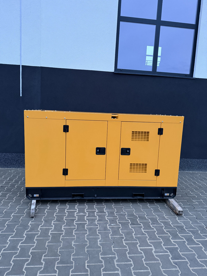 PERKINS 100 kVA / 80 kW - Elgenerator: bild 1 PERKINS 100 kVA / 80 kW - Elgenerator: bild 1