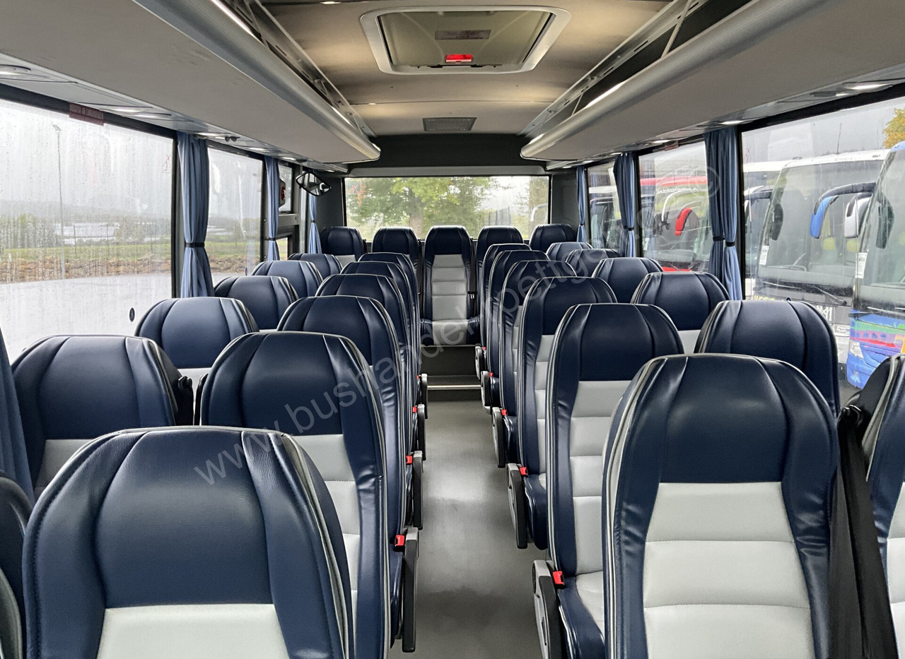 Förortsbuss Isuzu Nova: bild 12