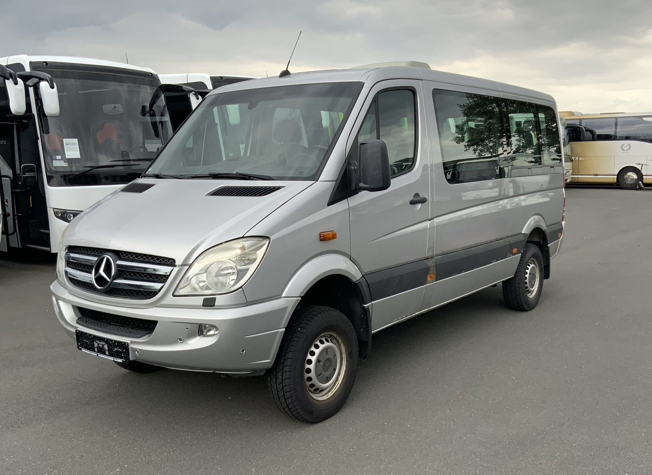 Mercedes-Benz 315 CDI Sprinter - Minibuss, Persontransport: bild 2 Mercedes-Benz 315 CDI Sprinter - Minibuss, Persontransport: bild 2