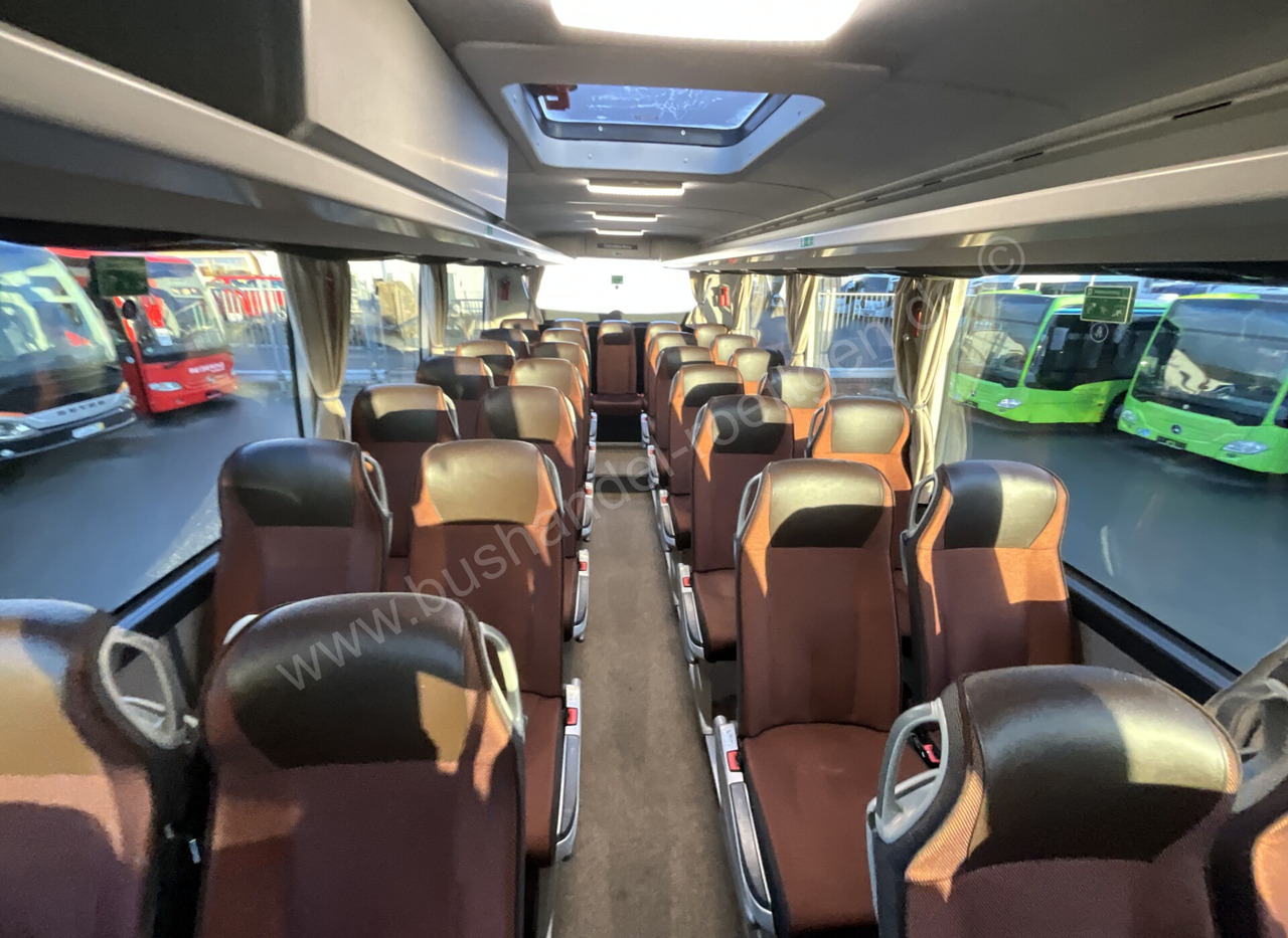 Interior photo 1: Leasa Mercedes-Benz Tourismo Mercedes-Benz Tourismo Interior photo 1: Leasa Mercedes-Benz Tourismo Mercedes-Benz Tourismo