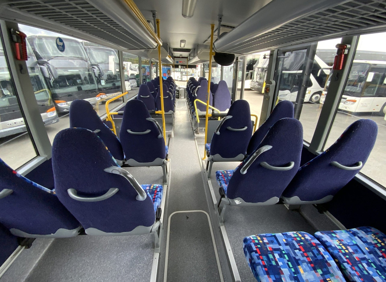 Förortsbuss Setra S 417 UL/2 Business: bild 18