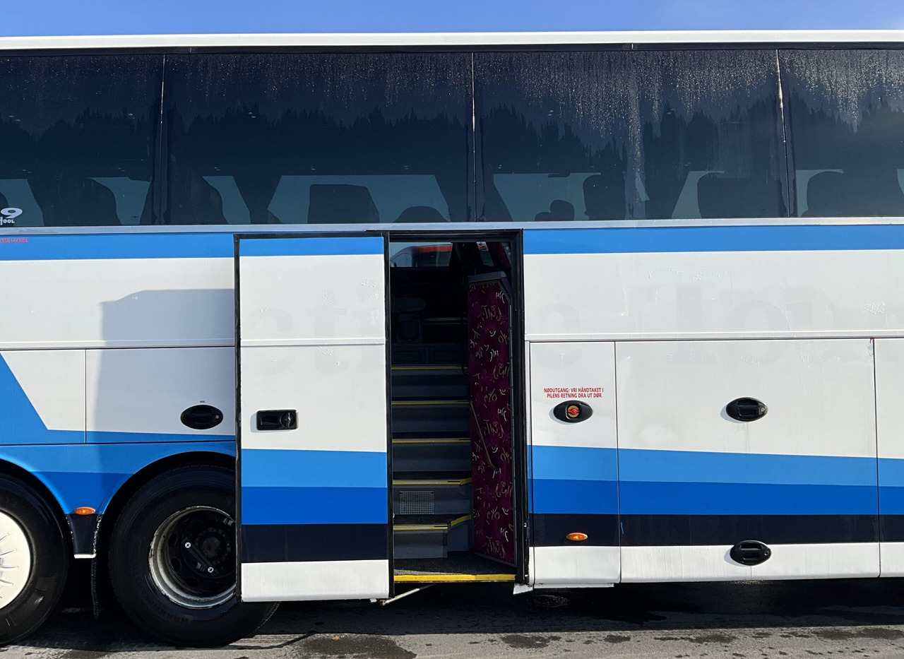 Vanhool T 916 Astron - Turistbuss: bild 5 Vanhool T 916 Astron - Turistbuss: bild 5