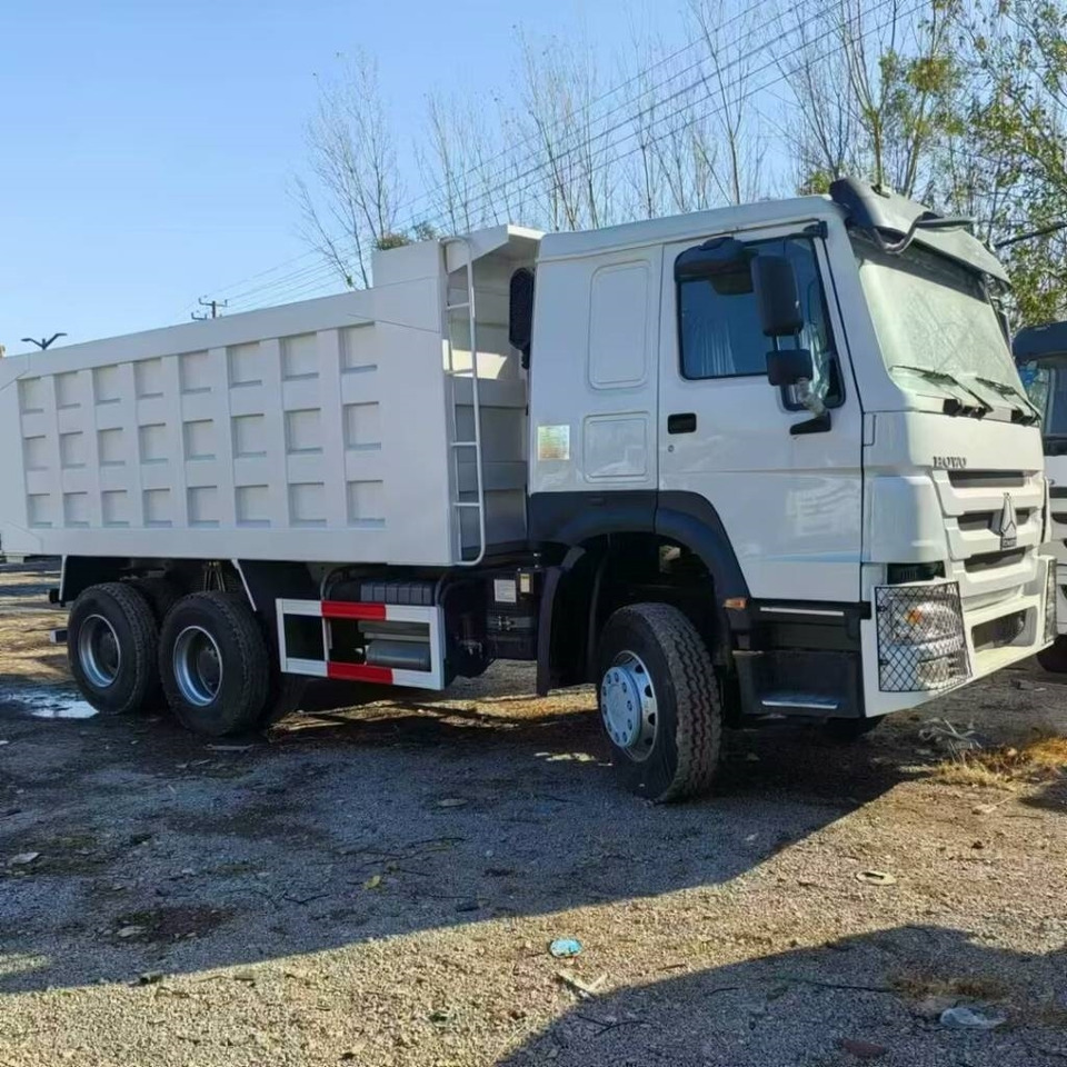 Howo 371 - Tippsläp: bild 4 Howo 371 - Tippsläp: bild 4