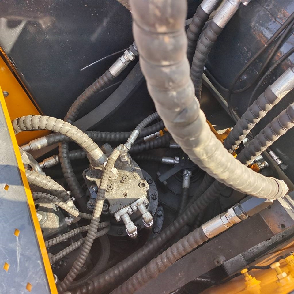 Bandgrävare Hyundai 220LC-9T: bild 26 Bandgrävare Hyundai 220LC-9T: bild 26