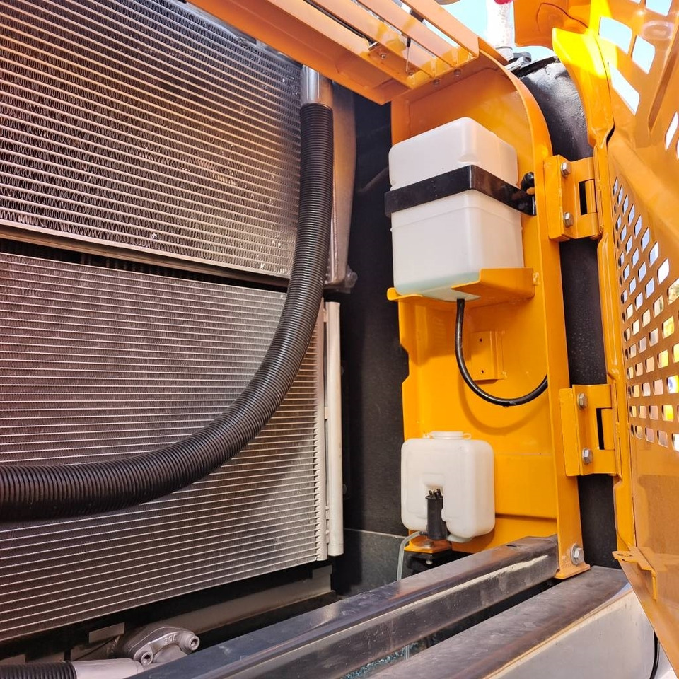 Bandgrävare Hyundai 220LC-9T: bild 9 Bandgrävare Hyundai 220LC-9T: bild 9