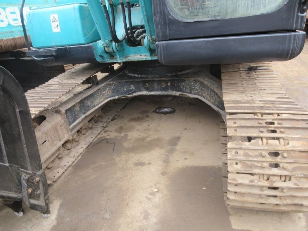 Kobelco SK 140 - Bandgrävare: bild 5 Kobelco SK 140 - Bandgrävare: bild 5