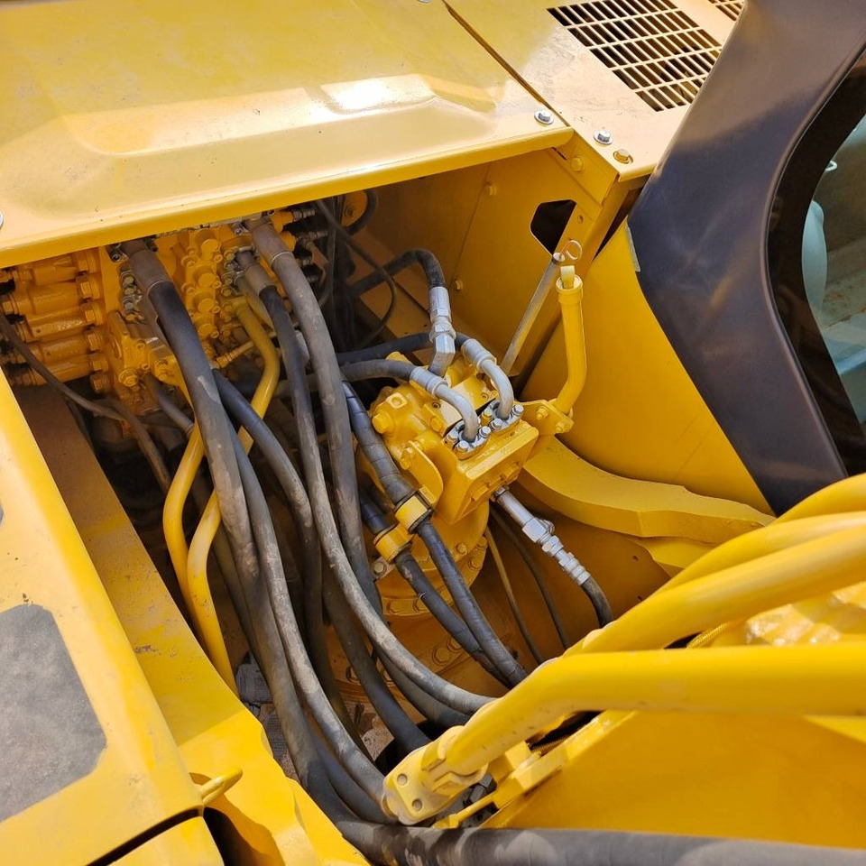 Bandgrävare Komatsu PC 300: bild 16