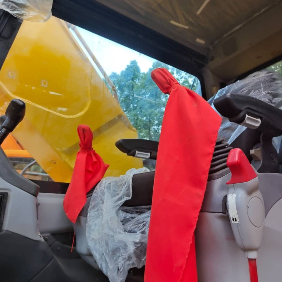 Leasa Komatsu PC 300 Komatsu PC 300: bild 14 Leasa Komatsu PC 300 Komatsu PC 300: bild 14