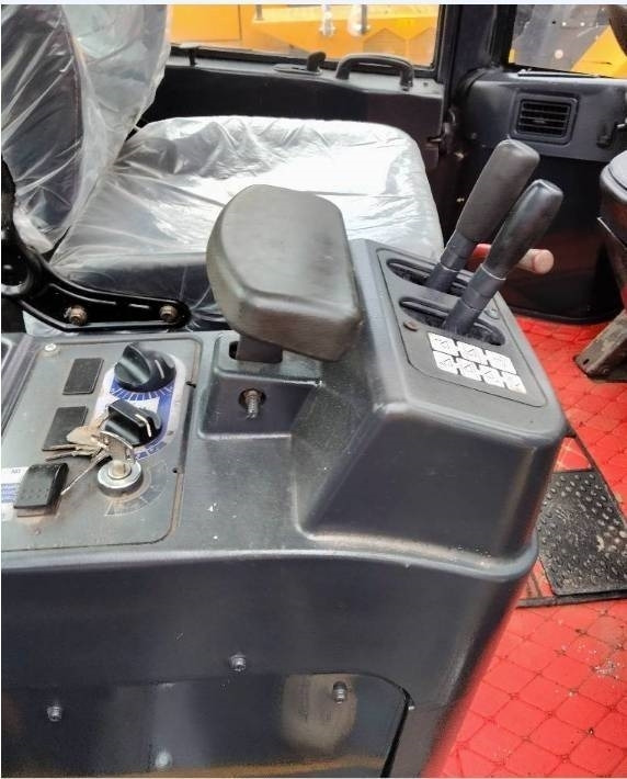 Komatsu WA 320-5 - Bandgrävare: bild 5 Komatsu WA 320-5 - Bandgrävare: bild 5