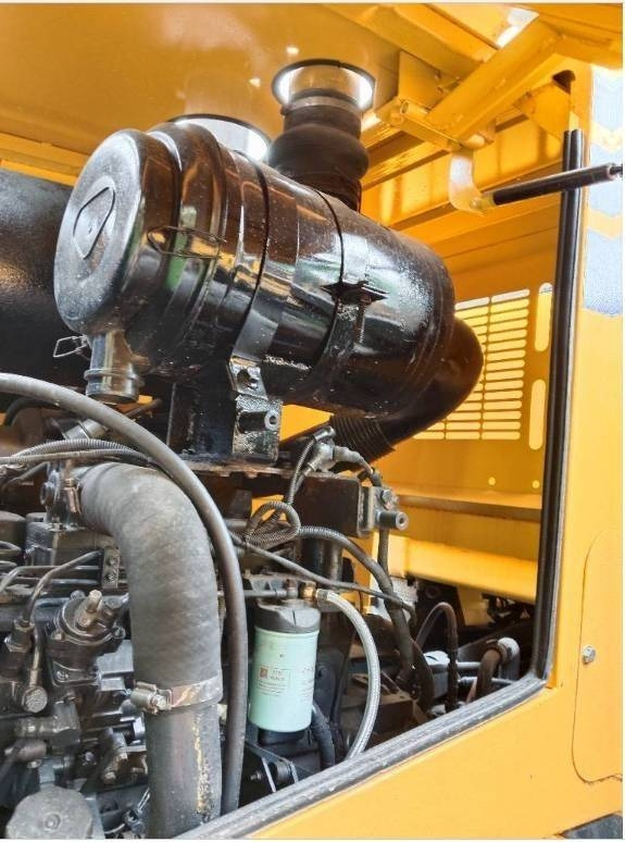 Komatsu WA 320-5 - Bandgrävare: bild 2 Komatsu WA 320-5 - Bandgrävare: bild 2