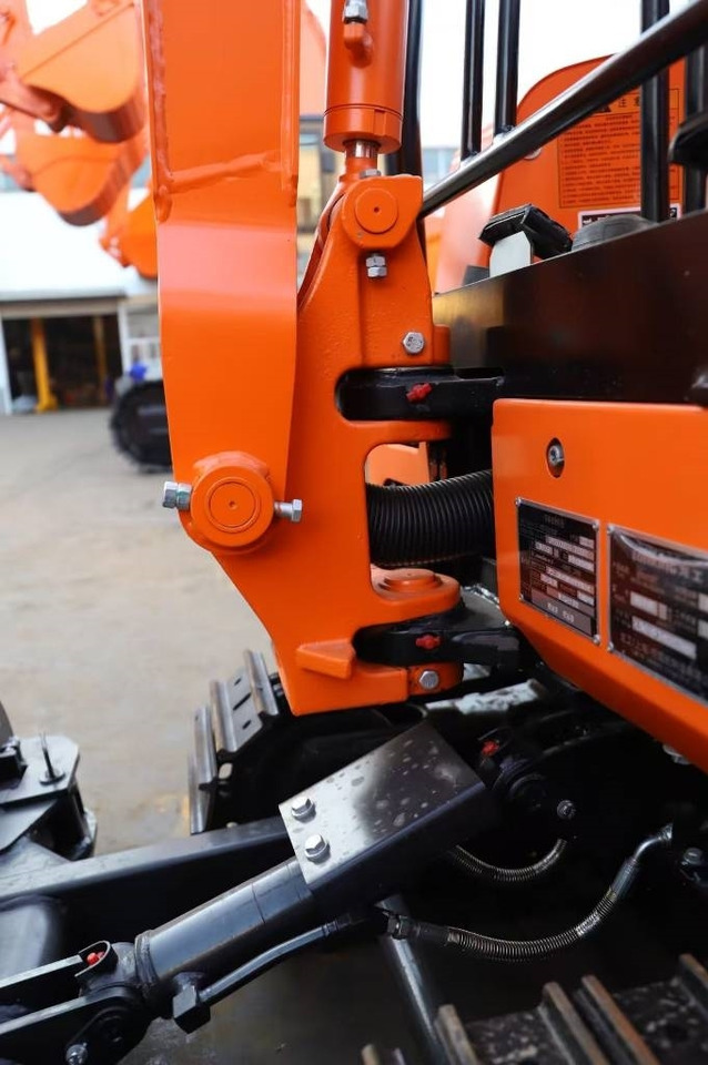 Lonking LG 6016 BRAND NEW MACHINE - Bandgrävare: bild 2 Lonking LG 6016 BRAND NEW MACHINE - Bandgrävare: bild 2