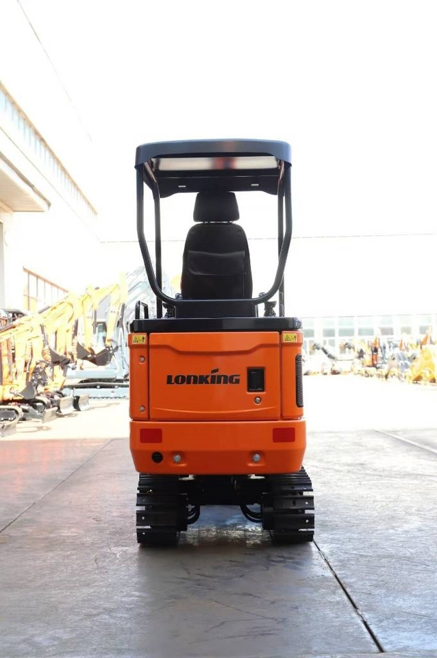 Lonking LG 6018 BRAND NEW MACHINE - Bandgrävare: bild 4 Lonking LG 6018 BRAND NEW MACHINE - Bandgrävare: bild 4