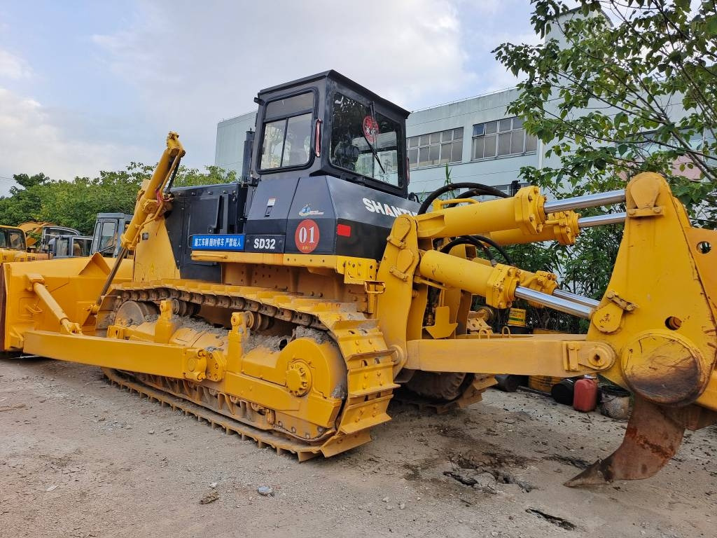 Bulldozer Shantui SD 32: bild 1