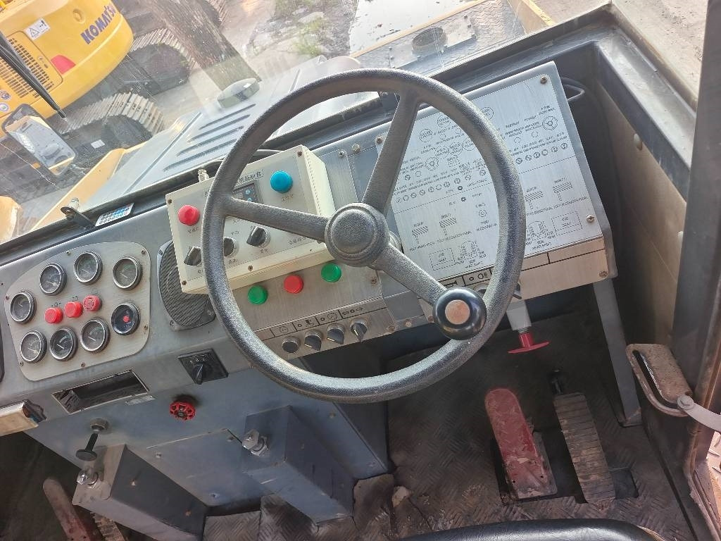 Gummihjulsvält XCMG XP 263: bild 18 Gummihjulsvält XCMG XP 263: bild 18