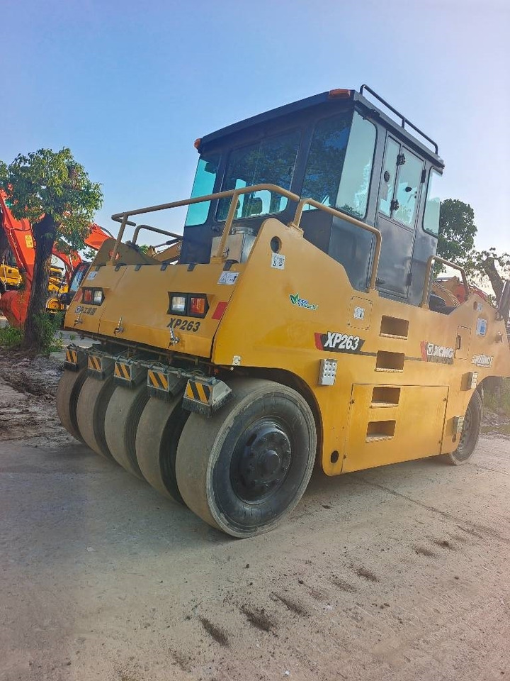 Gummihjulsvält XCMG XP 263: bild 6 Gummihjulsvält XCMG XP 263: bild 6