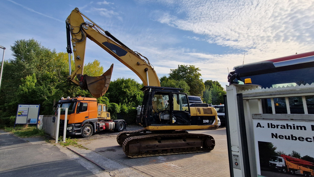 CAT 324 D Deutsche Maschine | Schnellwechsler | Löffel | Hammerhydraulik | 8016h original - Bandgrävare: bild 1 CAT 324 D Deutsche Maschine | Schnellwechsler | Löffel | Hammerhydraulik | 8016h original - Bandgrävare: bild 1