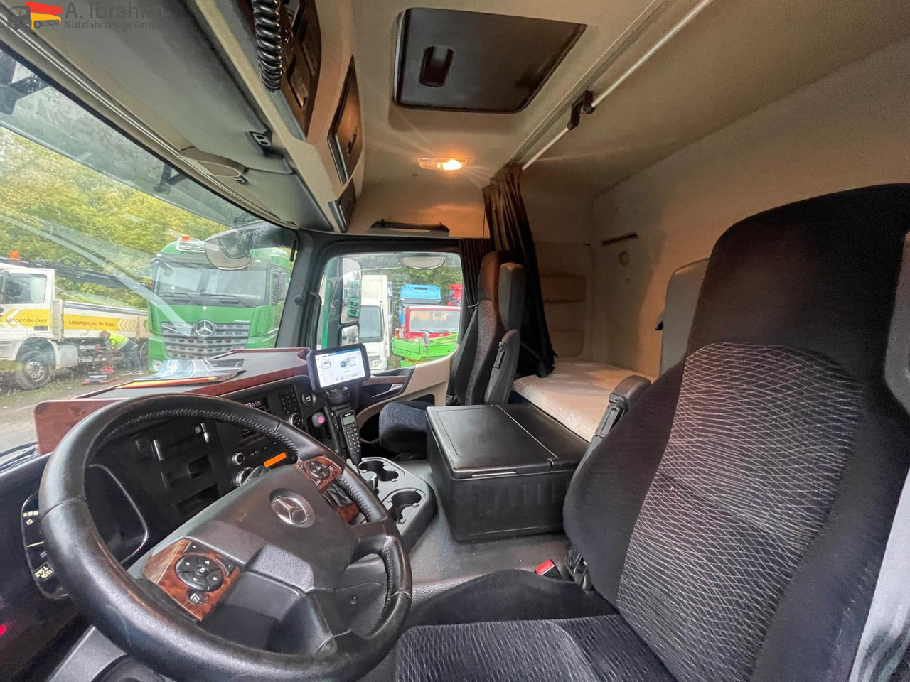 Mercedes-Benz 1836 Spoiler, Vollservice, Topzustand | Navigationsystem | Originalkilometer - Dragbil: bild 5 Mercedes-Benz 1836 Spoiler, Vollservice, Topzustand | Navigationsystem | Originalkilometer - Dragbil: bild 5