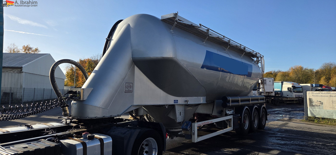 Feldbinder EUT 40.3 Liftachse, Scheibenbremse Topzustand | einsatzbereit - Bulktrailer: bild 1 Feldbinder EUT 40.3 Liftachse, Scheibenbremse Topzustand | einsatzbereit - Bulktrailer: bild 1