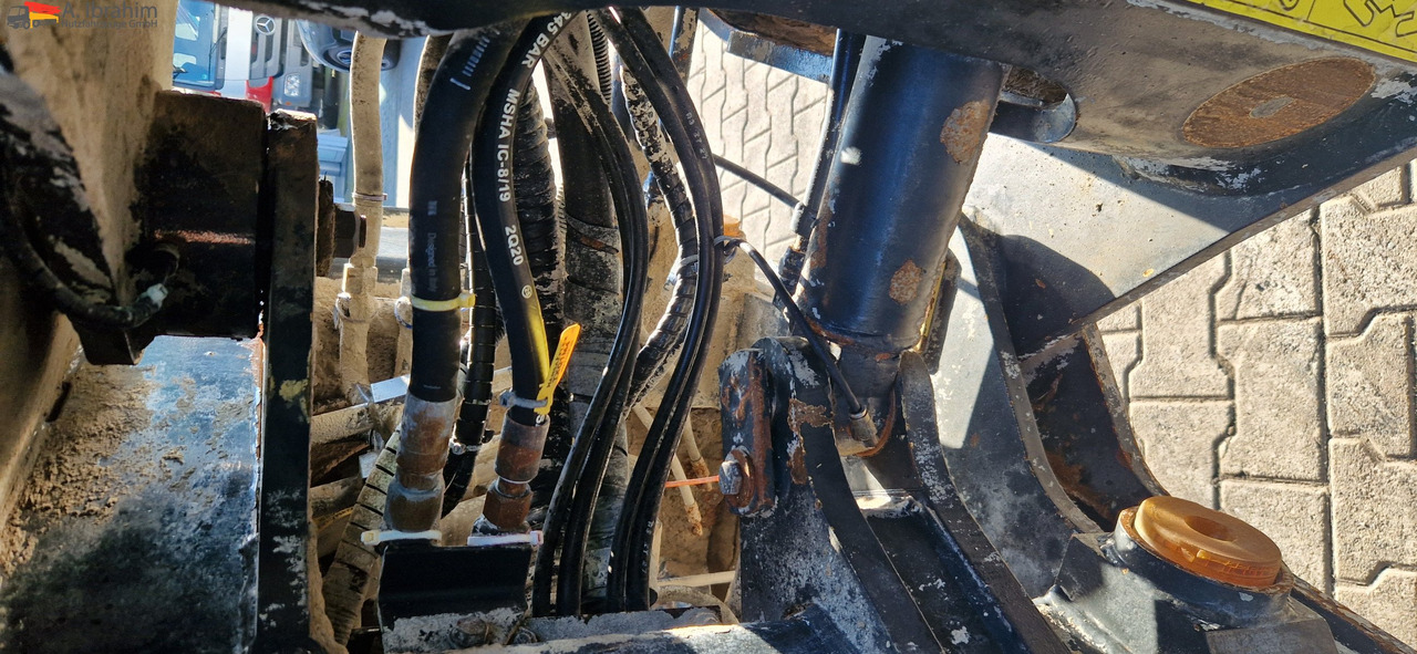 Komatsu WA 200 technisch ok. technische Wartung beim Komatsu Service - Hjullastare: bild 4 Komatsu WA 200 technisch ok. technische Wartung beim Komatsu Service - Hjullastare: bild 4