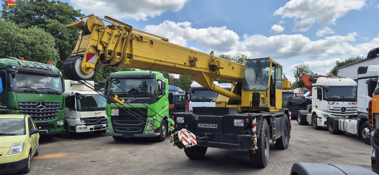 Liebherr LTL1025 | Autokran 4x4 | 25t Tragkraft | 26m Teleskopausleger | Allrad - Mobilkran: bild 1 Liebherr LTL1025 | Autokran 4x4 | 25t Tragkraft | 26m Teleskopausleger | Allrad - Mobilkran: bild 1