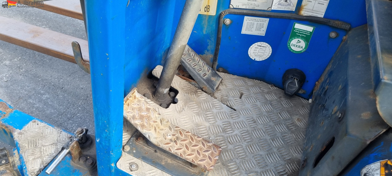 M4-25.3F Moffett Mitnahmestapler - Påhängstruck: bild 2 M4-25.3F Moffett Mitnahmestapler - Påhängstruck: bild 2