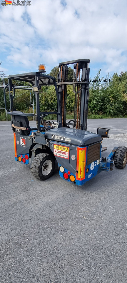 M4-25.3F Moffett Mitnahmestapler - Påhängstruck: bild 5 M4-25.3F Moffett Mitnahmestapler - Påhängstruck: bild 5