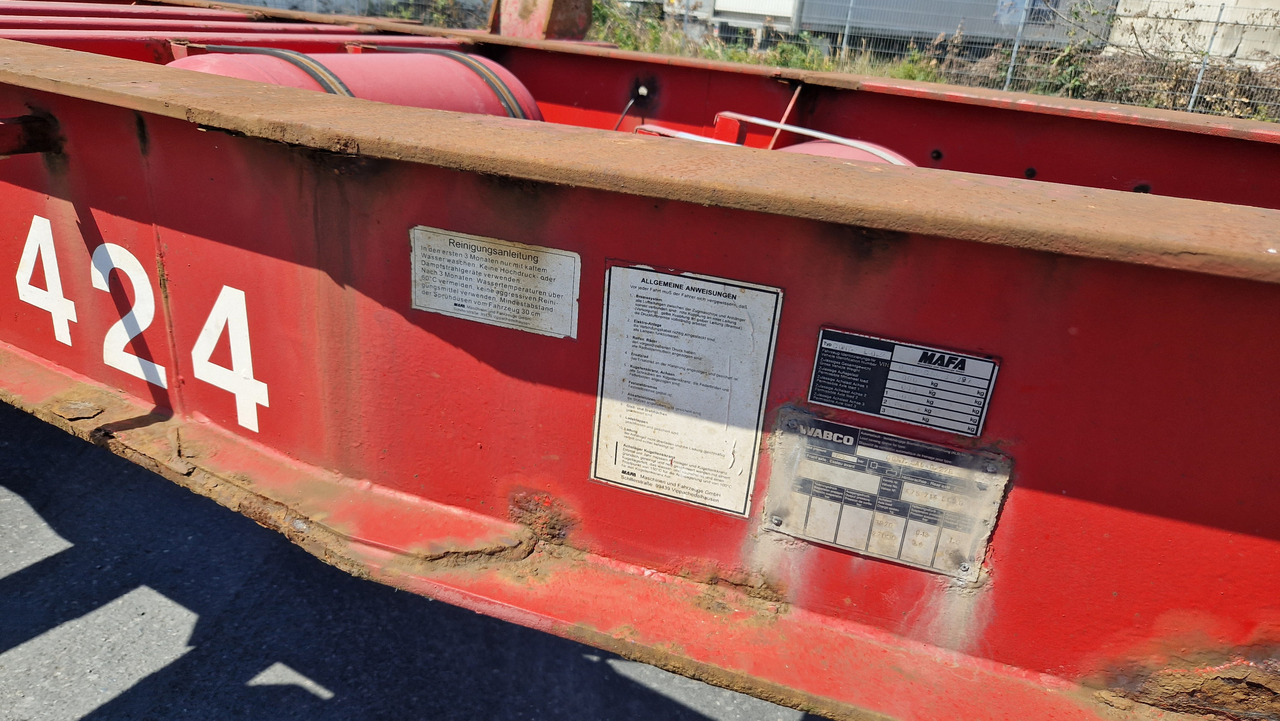 MAFA 20.30.40. ft Containerchassis - Containerbil/ Växelflak semitrailer: bild 2 MAFA 20.30.40. ft Containerchassis - Containerbil/ Växelflak semitrailer: bild 2