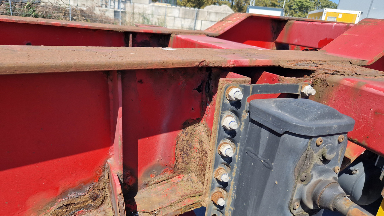 MAFA 20.30.40. ft Containerchassis - Containerbil/ Växelflak semitrailer: bild 3 MAFA 20.30.40. ft Containerchassis - Containerbil/ Växelflak semitrailer: bild 3