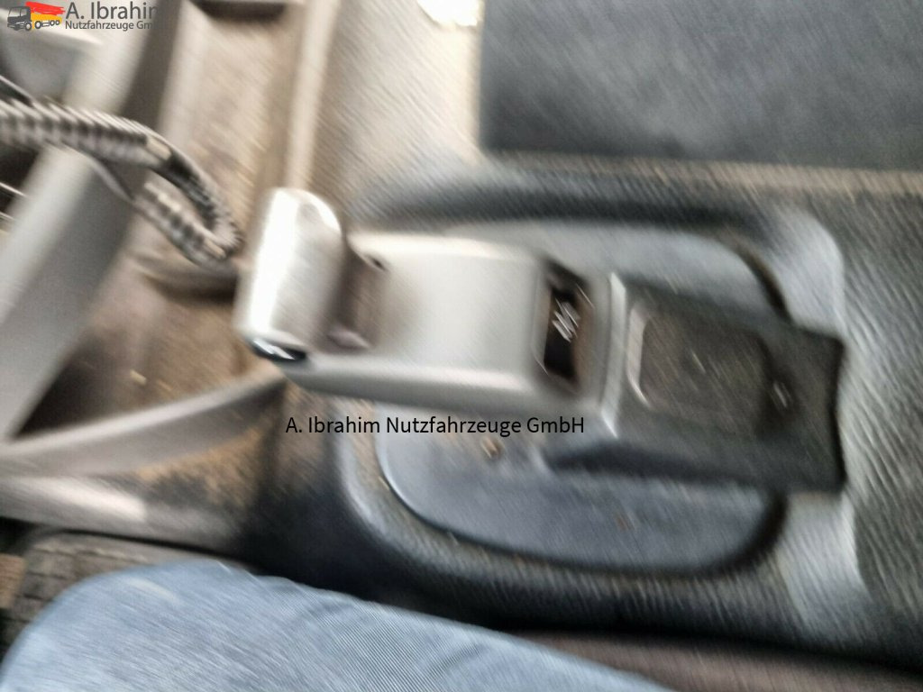 Mercedes-Benz 1824 DB 1824 Kipphydraulik, Kran MKG - Tippbil lastbil, Kranbil: bild 3 Mercedes-Benz 1824 DB 1824 Kipphydraulik, Kran MKG - Tippbil lastbil, Kranbil: bild 3