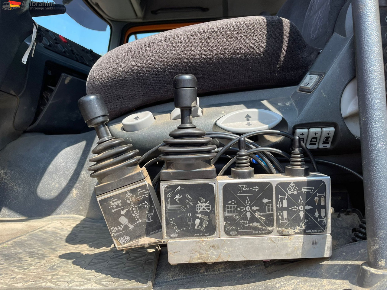 Mercedes-Benz 2643 6x4 | Blatt Luft | Meiller Haken, mp1 - Lastväxlare lastbil: bild 3 Mercedes-Benz 2643 6x4 | Blatt Luft | Meiller Haken, mp1 - Lastväxlare lastbil: bild 3