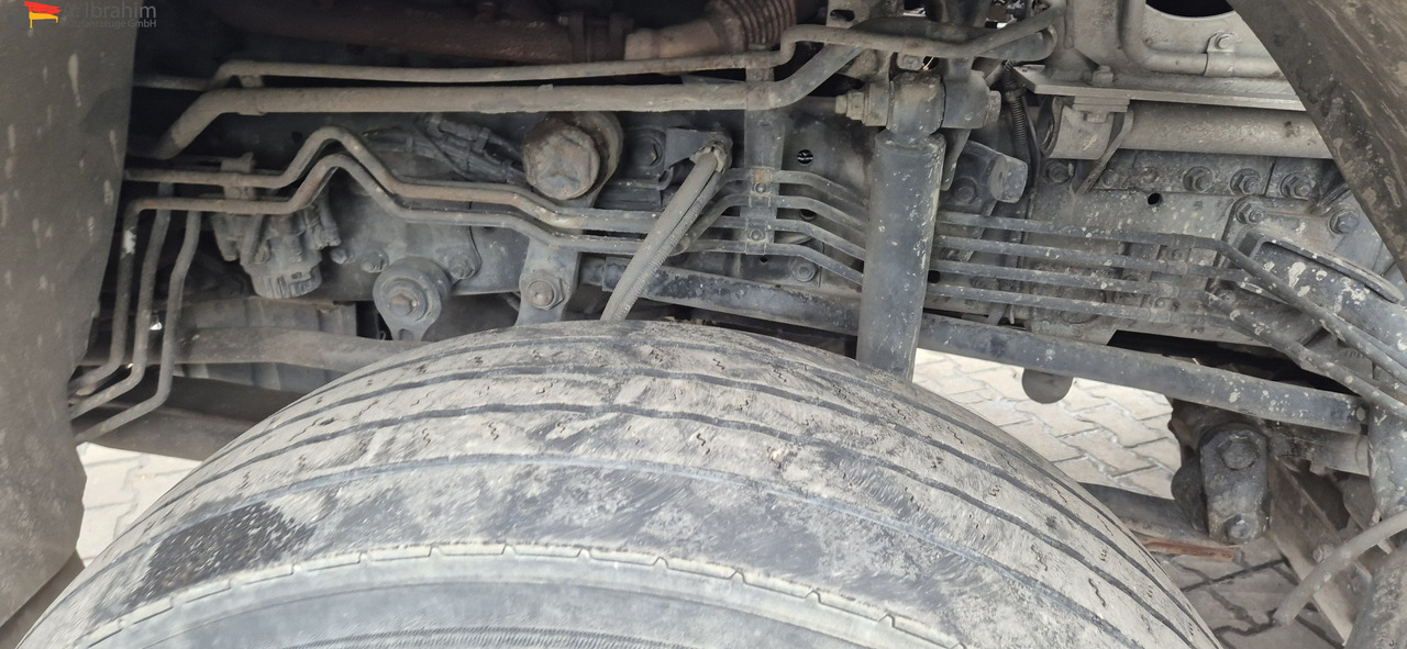 Mercedes-Benz 3241 PM 21-3   Liebherr 7 cbm PUMI Putzmeister Liebherr - Betongbil med pump: bild 5 Mercedes-Benz 3241 PM 21-3   Liebherr 7 cbm PUMI Putzmeister Liebherr - Betongbil med pump: bild 5