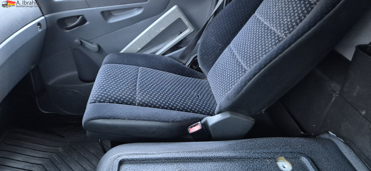 Mercedes-Benz 818L LBW, Luftfederung - Volymskåp: bild 4 Mercedes-Benz 818L LBW, Luftfederung - Volymskåp: bild 4