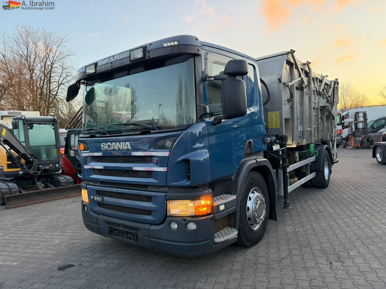 Scania P 280 Edelstahlkipper für Tierabfälle 2 Kammern | MKG 45 - Tippbil lastbil, Kranbil: bild 1 Scania P 280 Edelstahlkipper für Tierabfälle 2 Kammern | MKG 45 - Tippbil lastbil, Kranbil: bild 1