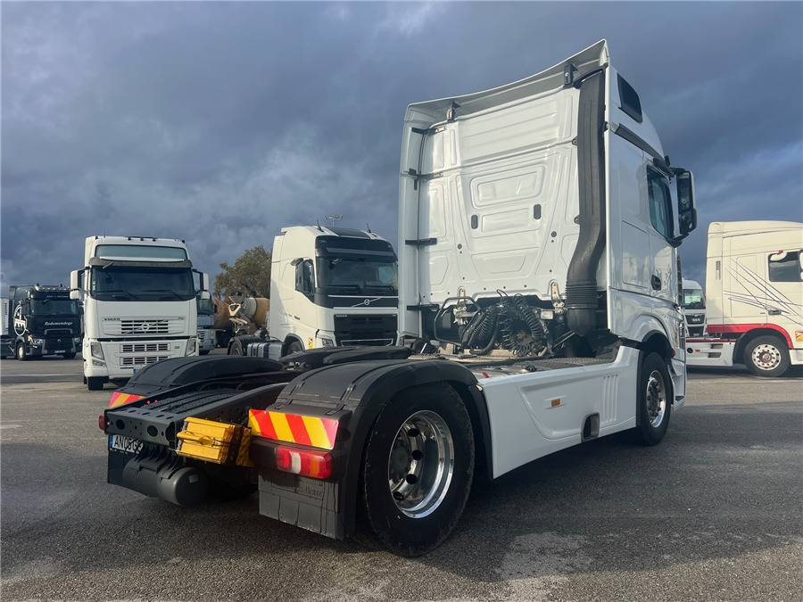 MERCEDES-BENZ 1851 / RETARDER - Dragbil: bild 4 MERCEDES-BENZ 1851 / RETARDER - Dragbil: bild 4