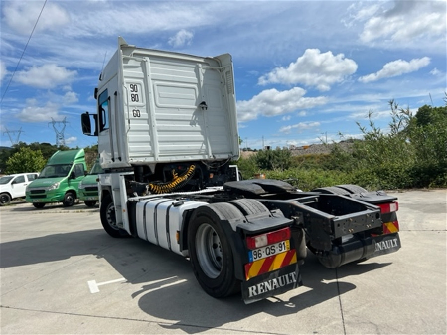 Renault AE 480 - Dragbil: bild 4 Renault AE 480 - Dragbil: bild 4