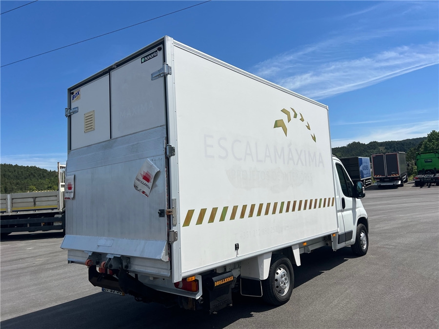 PEUGEOT BOXER - Volymskåp: bild 4 PEUGEOT BOXER - Volymskåp: bild 4