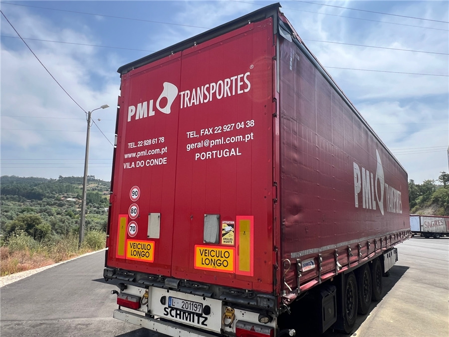 SCHMITZ CARGOBULL SCB-S3T TETO ELEVAR - Kapelltrailer: bild 4 SCHMITZ CARGOBULL SCB-S3T TETO ELEVAR - Kapelltrailer: bild 4