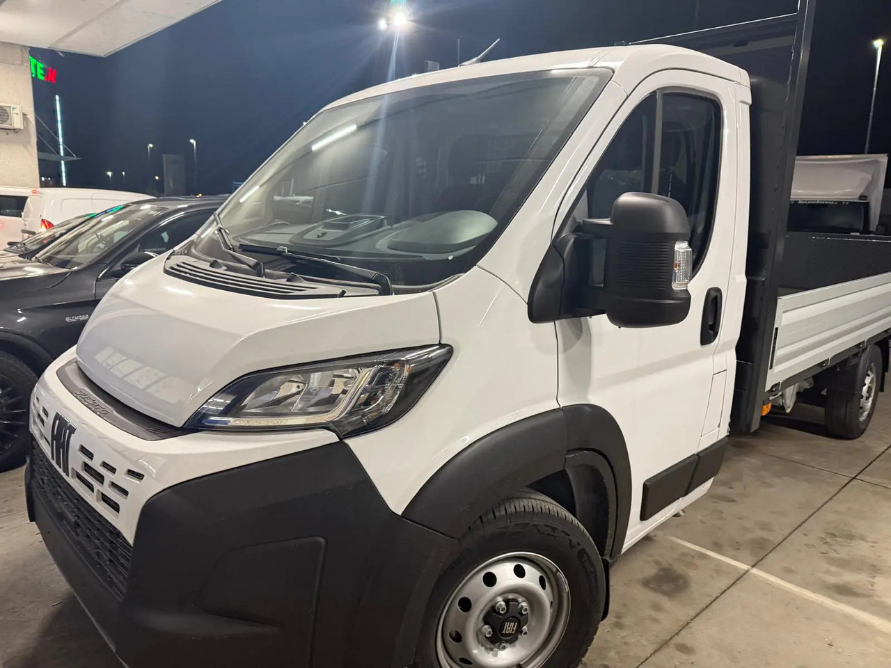 FIAT DUCATO MAXI L4 SERIE 9 - Transportbil med flak: bild 1 FIAT DUCATO MAXI L4 SERIE 9 - Transportbil med flak: bild 1