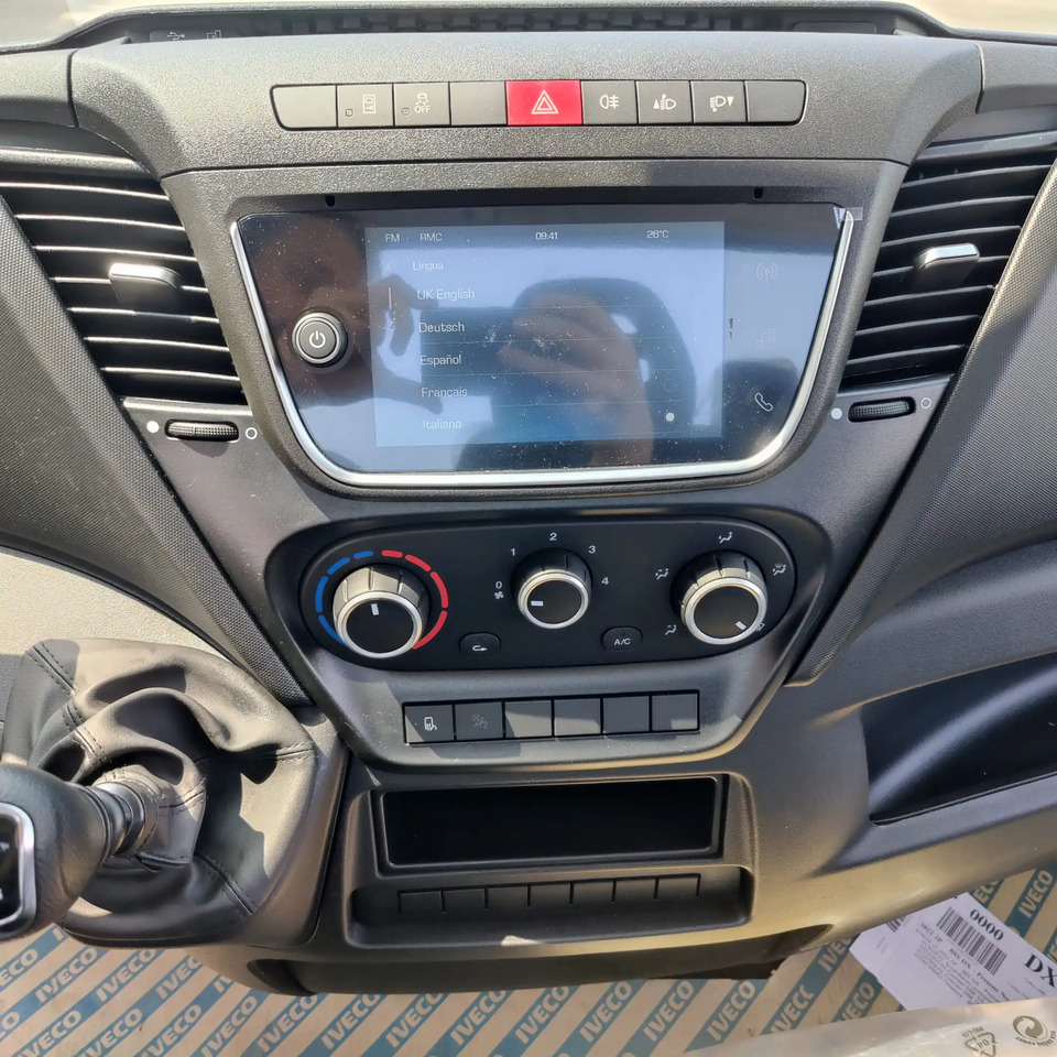 IVECO DAILY 35C16 MOD. 2025 RIBALTABILE TRILATERALE - Transportbil med tippflak: bild 3 IVECO DAILY 35C16 MOD. 2025 RIBALTABILE TRILATERALE - Transportbil med tippflak: bild 3