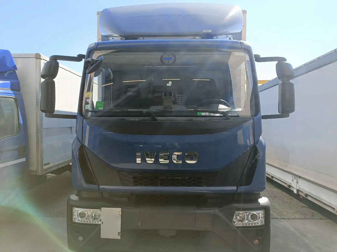 IVECO EUROCARGO 120E22 - Lastbil med skåp: bild 3 IVECO EUROCARGO 120E22 - Lastbil med skåp: bild 3