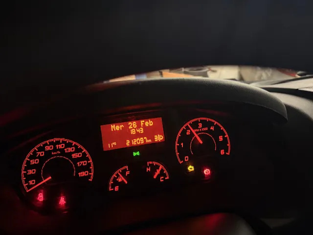 PEUGEOT BOXER FURGONE STANDARD - Skåpbil: bild 4 PEUGEOT BOXER FURGONE STANDARD - Skåpbil: bild 4