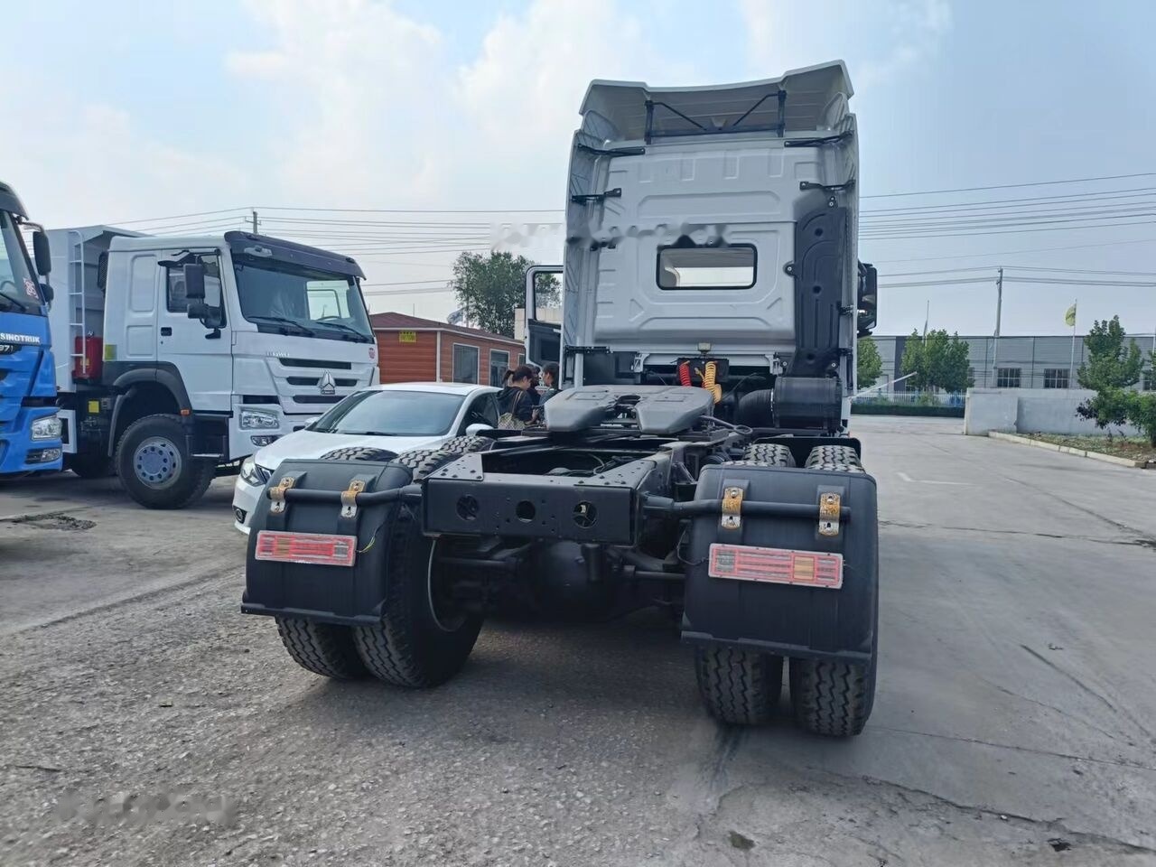 Shacman X3000 - Dragbil: bild 4 Shacman X3000 - Dragbil: bild 4