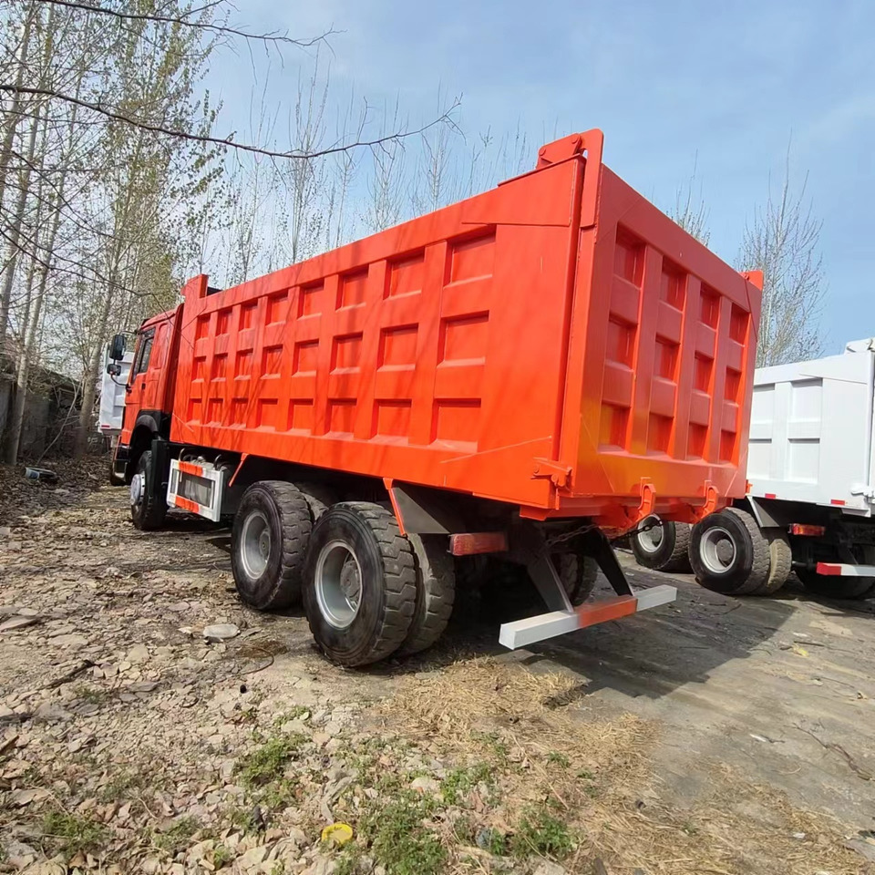 HOWO 371 6X4 - Tippbil lastbil: bild 2 HOWO 371 6X4 - Tippbil lastbil: bild 2