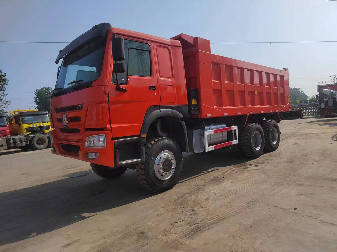 Howo 371 6*4 - Tippbil lastbil: bild 5 Howo 371 6*4 - Tippbil lastbil: bild 5